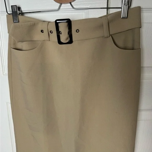 Song of Style Perdita Maxi Skirt in Latte Beige - Picture 4 of 10